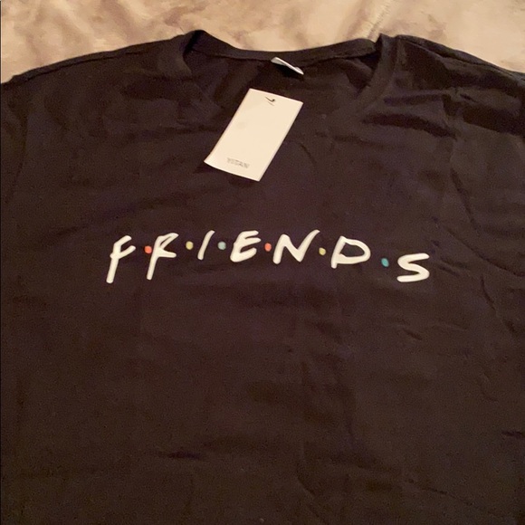 Tops - T-shirt